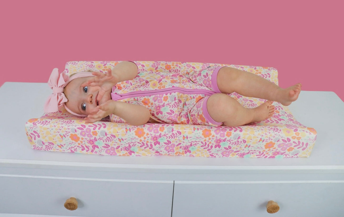 GARDEN TREASURES DREAM CHANGING PAD