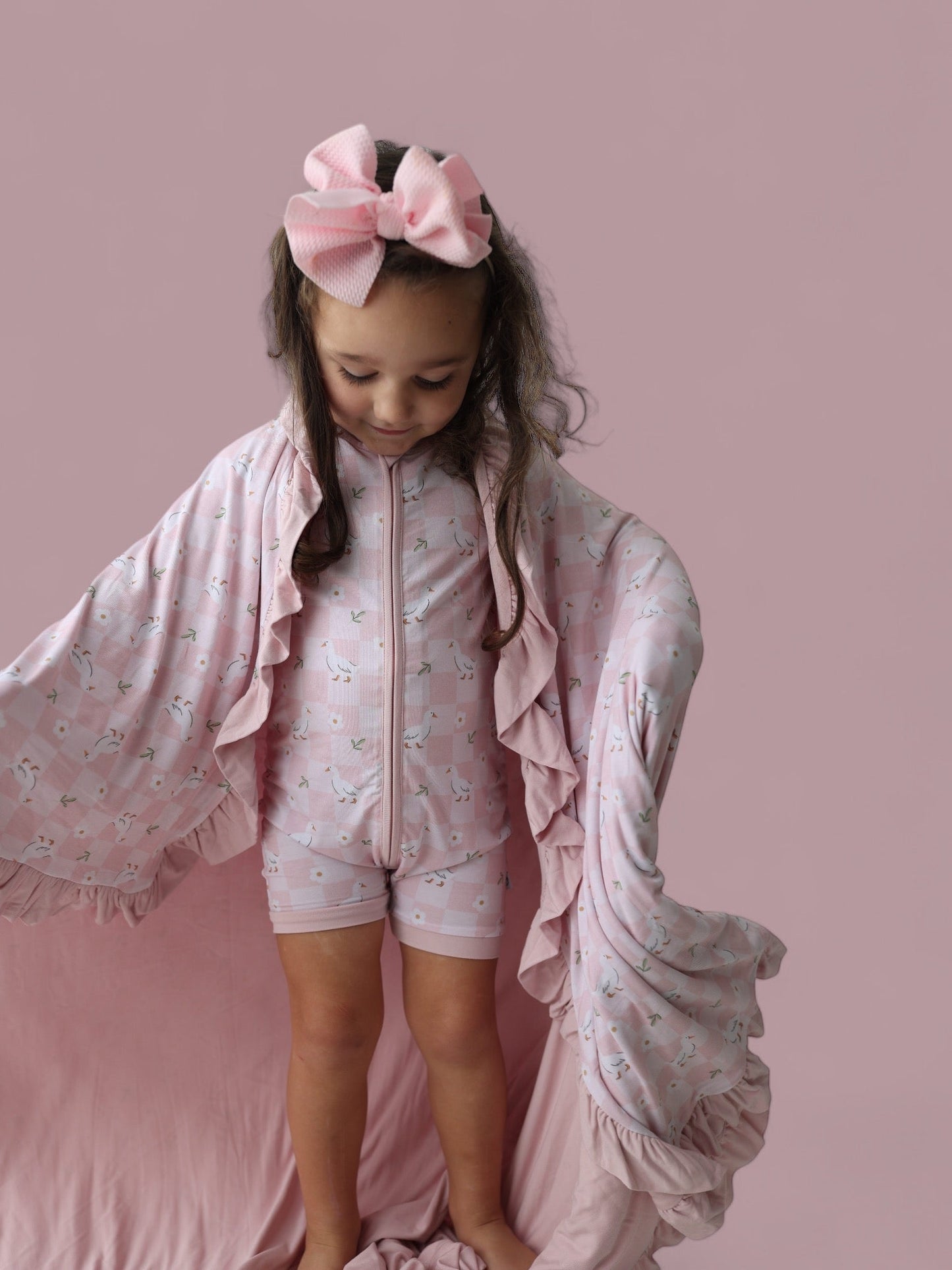 EXCLUSIVE DUCKS AND DAISIES DREAM SHORTIE