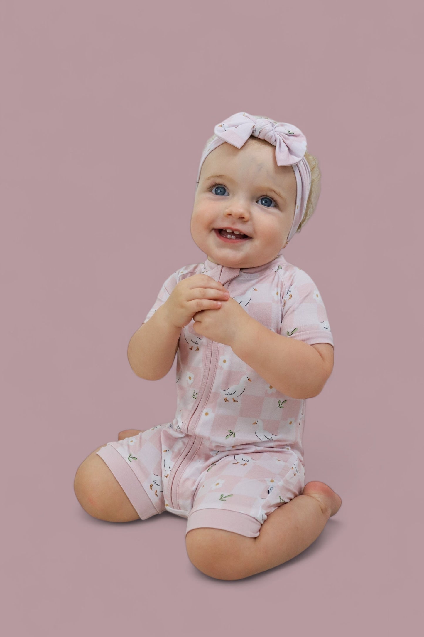 EXCLUSIVE DUCKS AND DAISIES DREAM SHORTIE