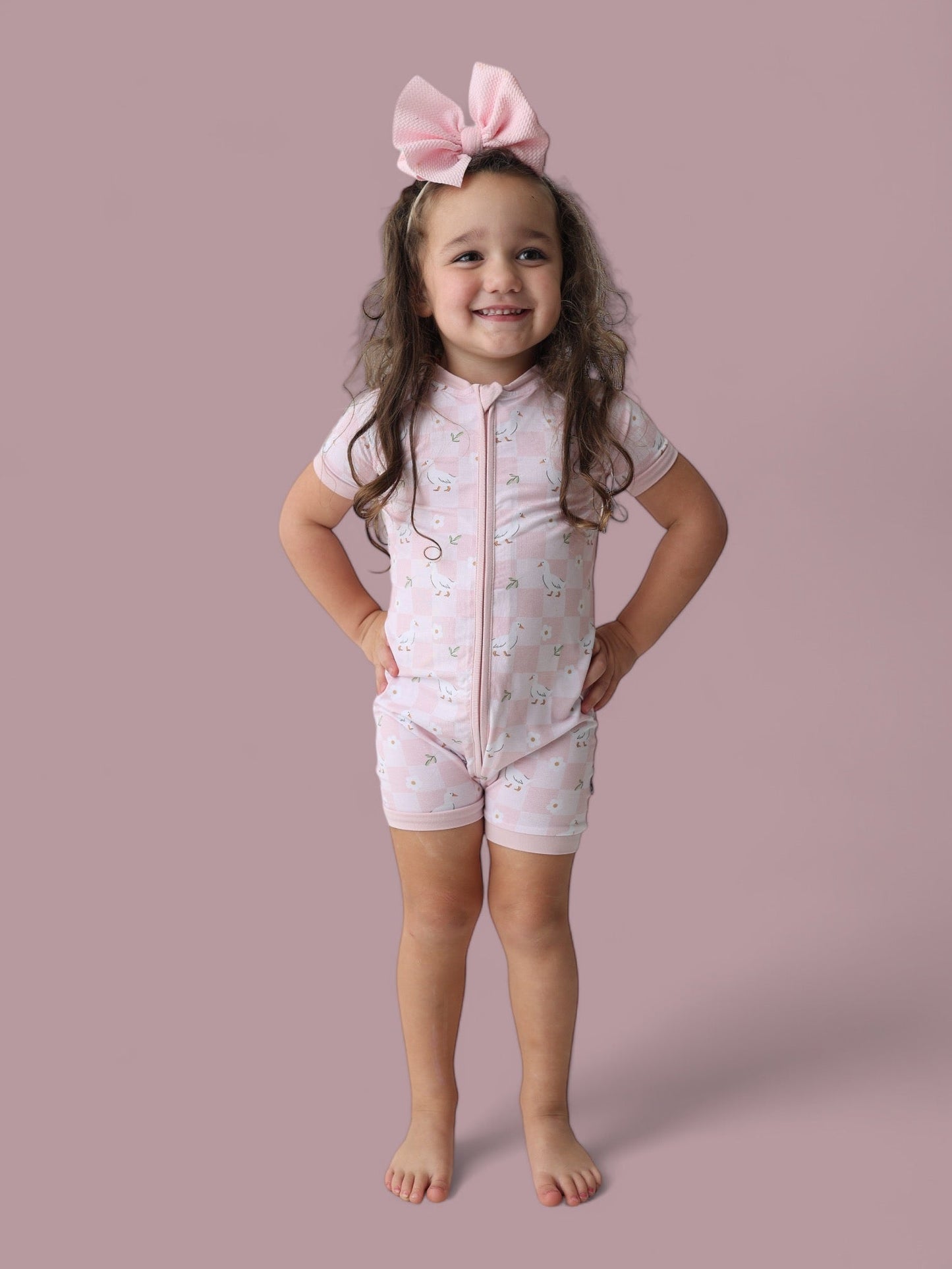 EXCLUSIVE DUCKS AND DAISIES DREAM SHORTIE