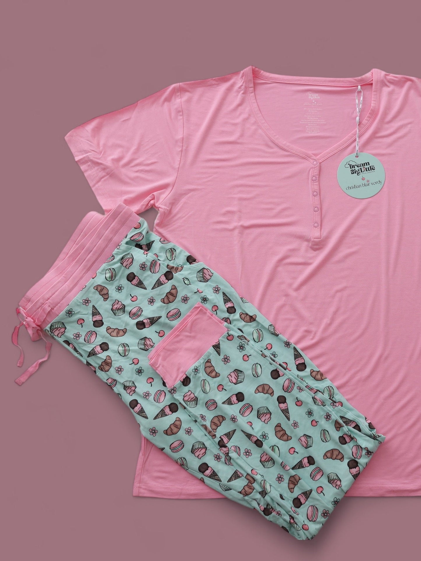 EXCLUSIVE BERRY CUTE BAKERY WOMEN’S JOGGER DREAM SET