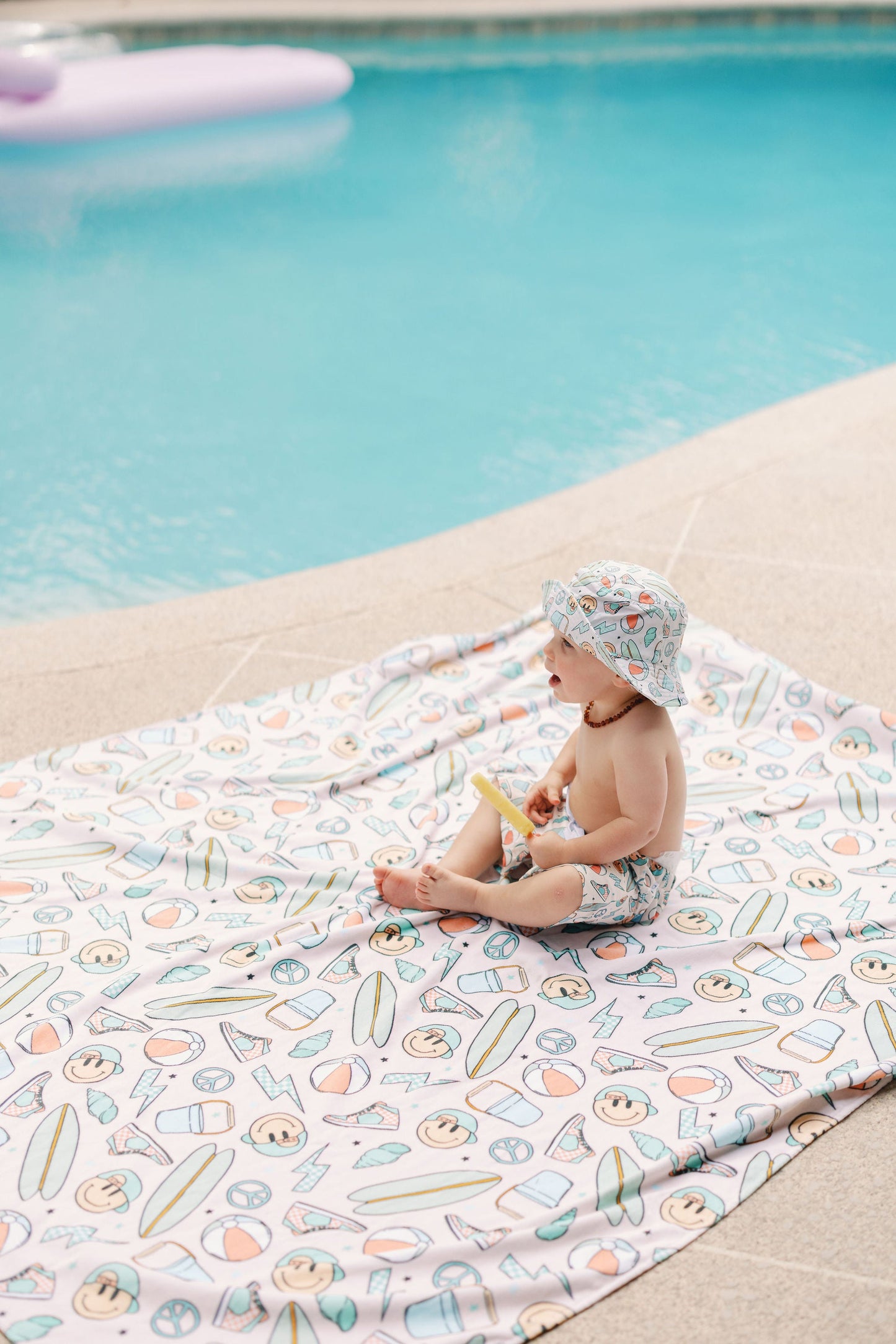 EXCLUSIVE COASTAL CRUISIN' DREAM FAMILY SIZE TOWEL