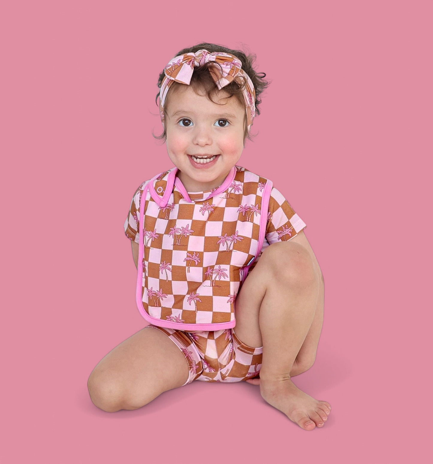 EXCLUSIVE SUNSET BEACH CHECKERS DREAM BABY BIB