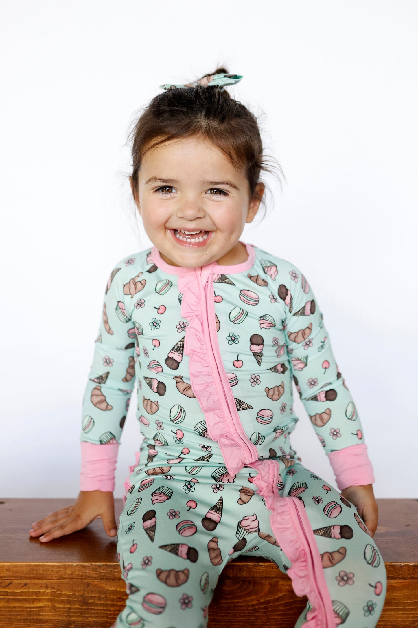 EXCLUSIVE BERRY CUTE BAKERY DREAM RUFFLE ROMPER