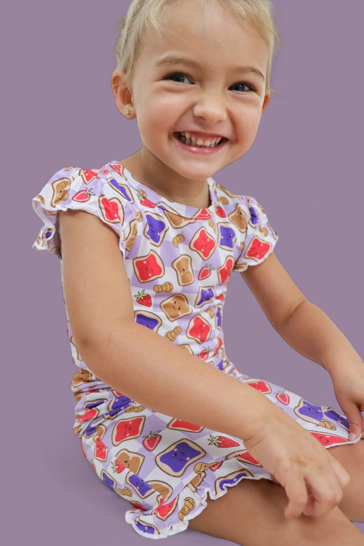 EXCLUSIVE PEANUT BUTTER JELLY TIME DREAM RUFFLE SHORT SET