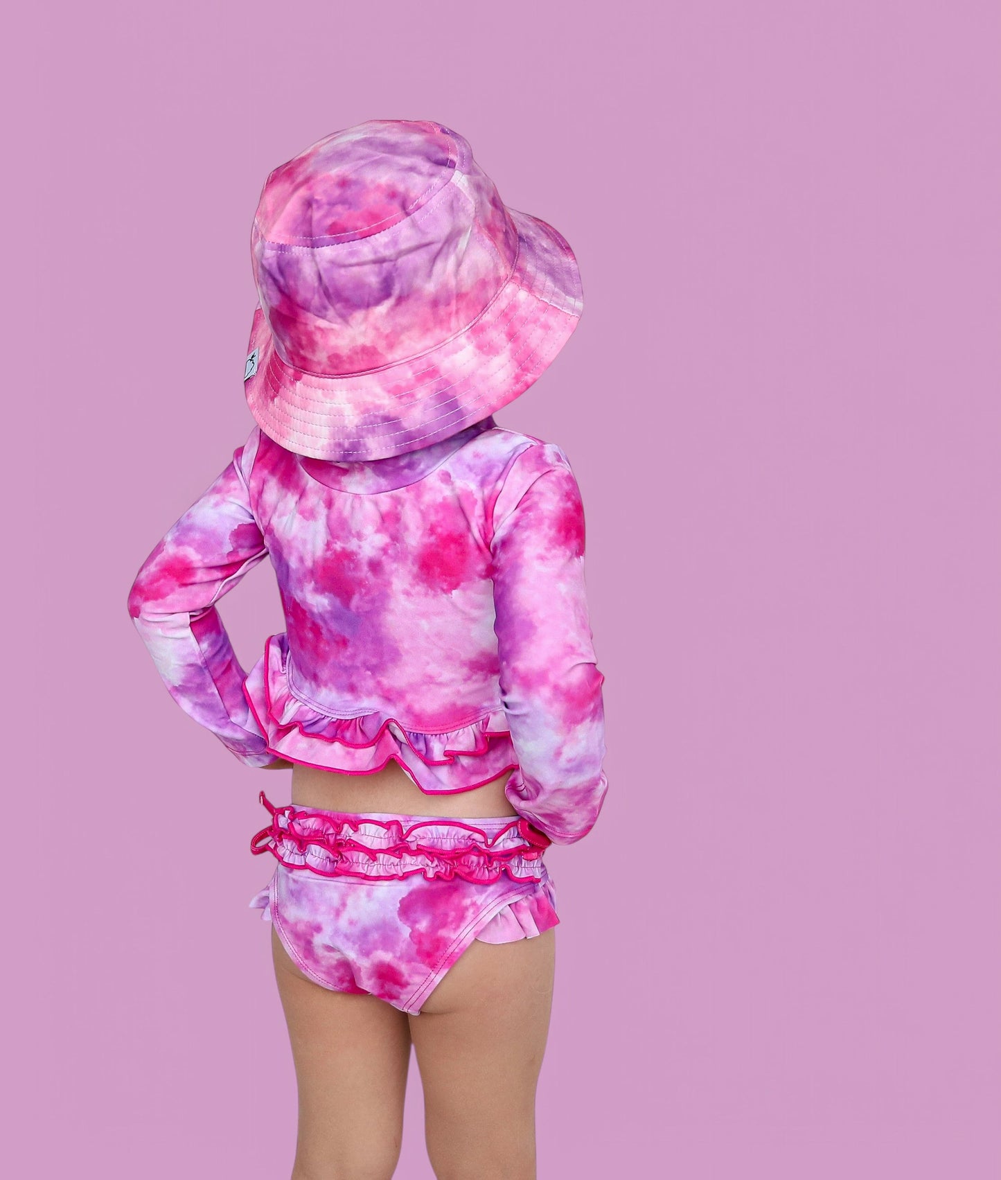 CANDY CLOUDS DREAM BUCKET HAT