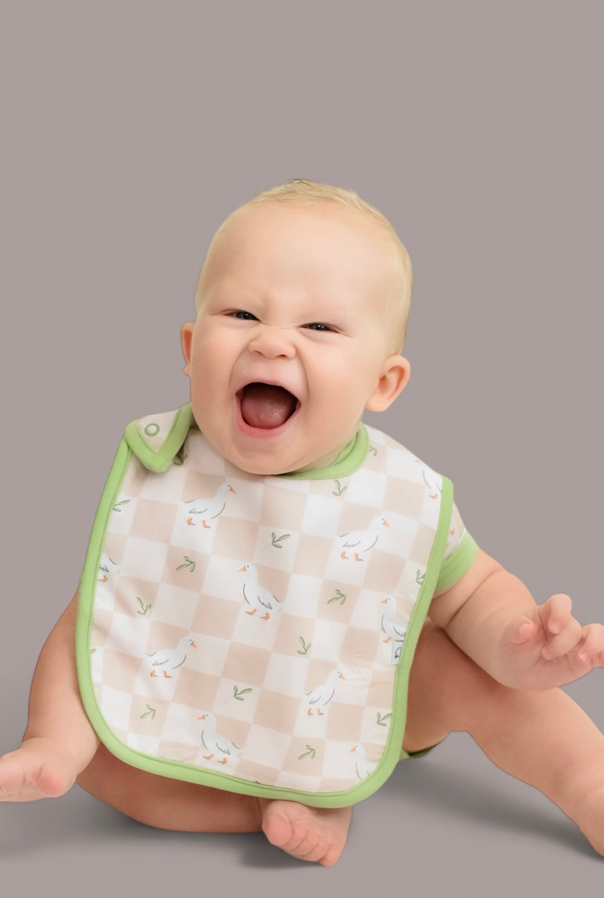 EXCLUSIVE QUACKIN' ALONG DREAM BABY BIB