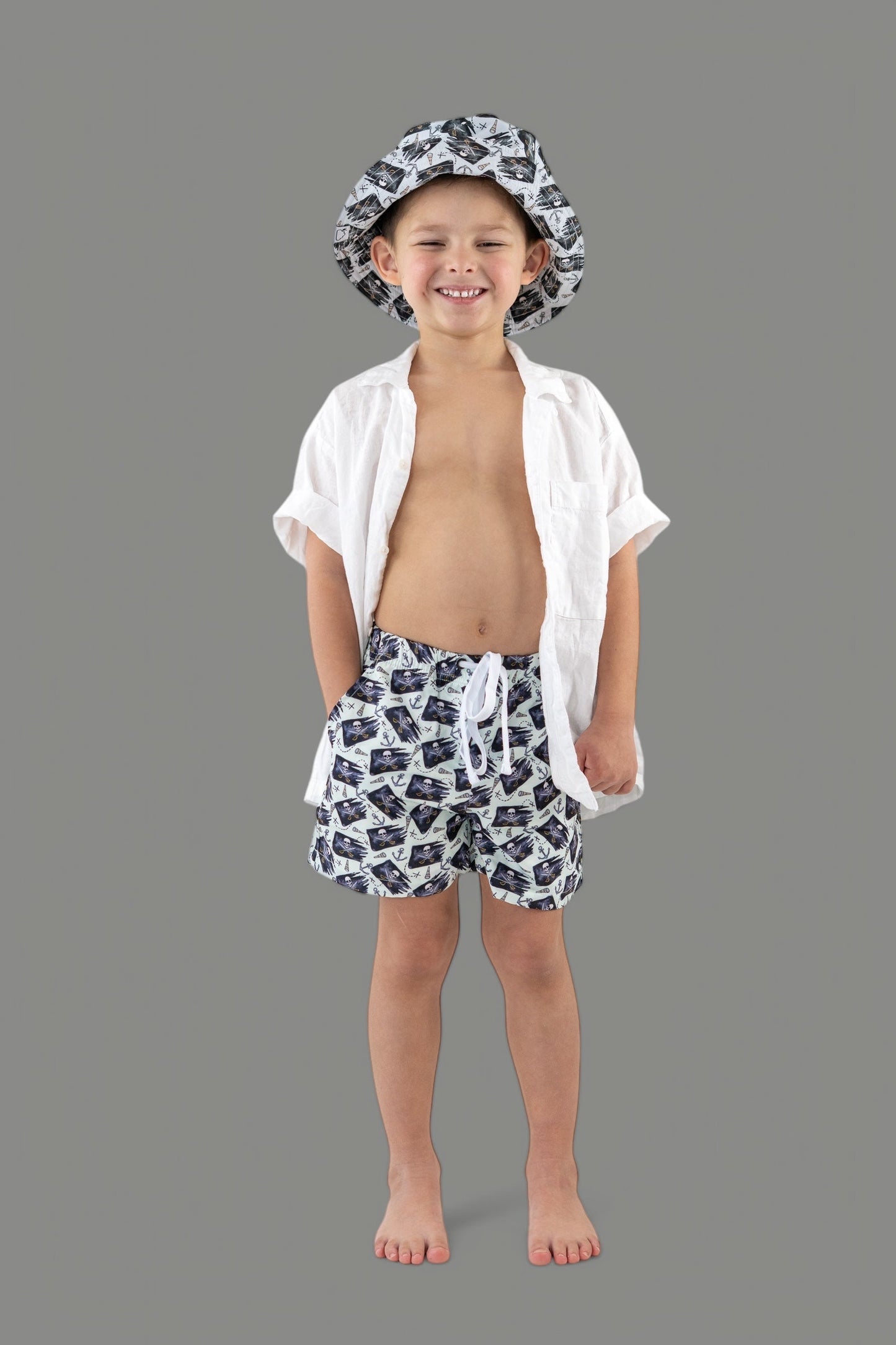 PIRATE CREW DREAM BUCKET HAT