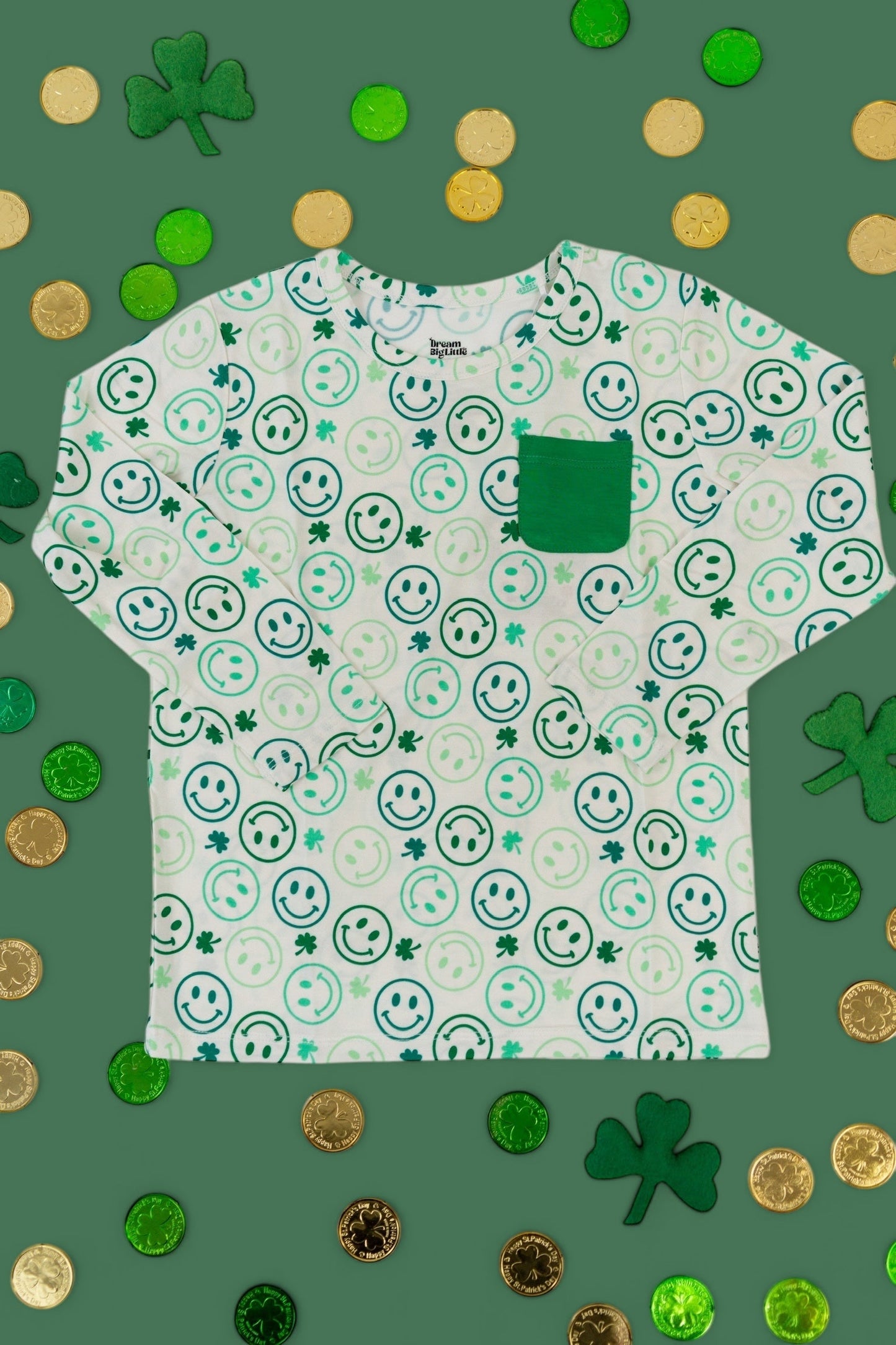 HAPPY GO LUCKY DREAM POCKET TEE