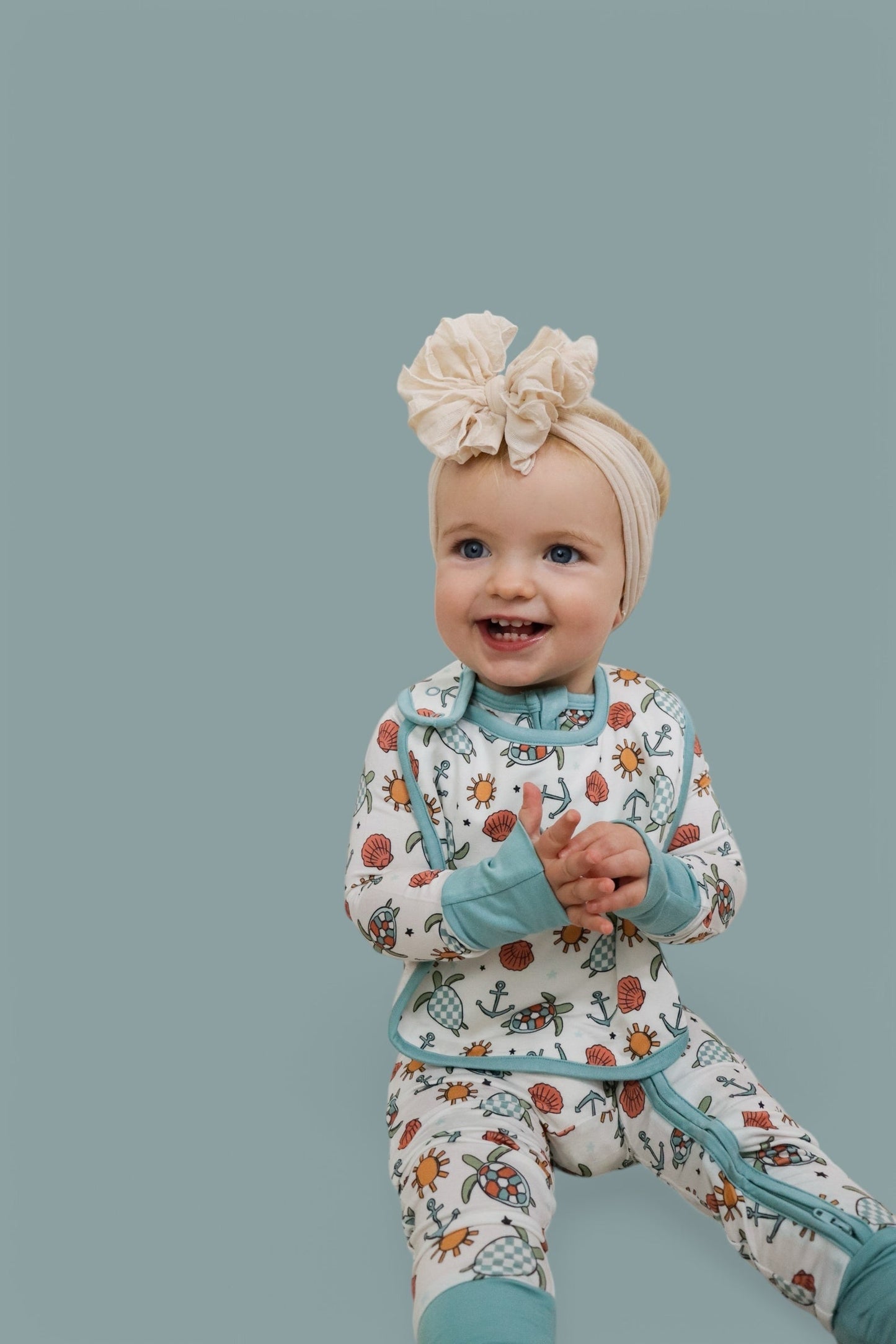 EXCLUSIVE GIMME SOME FIN DREAM BABY BIB