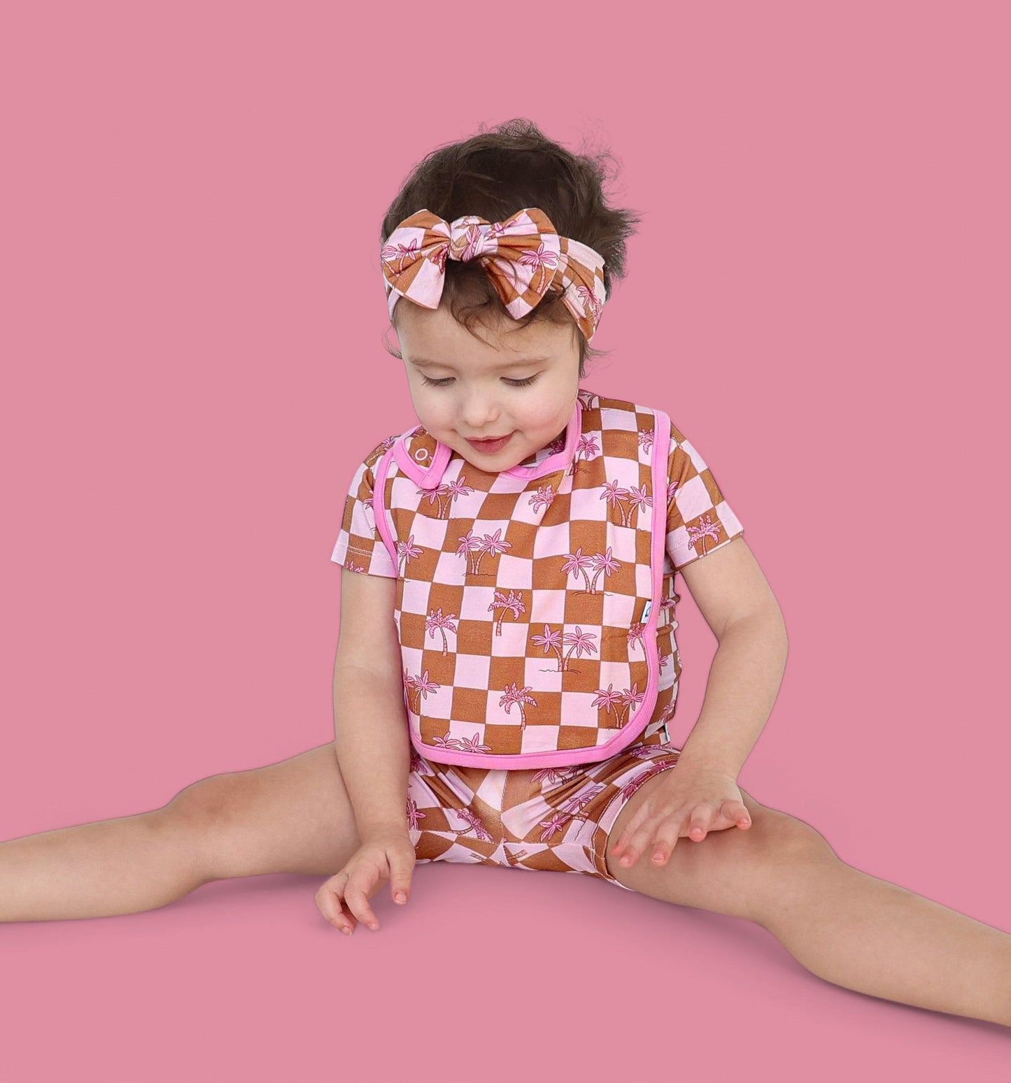 EXCLUSIVE SUNSET BEACH CHECKERS DREAM BABY BIB