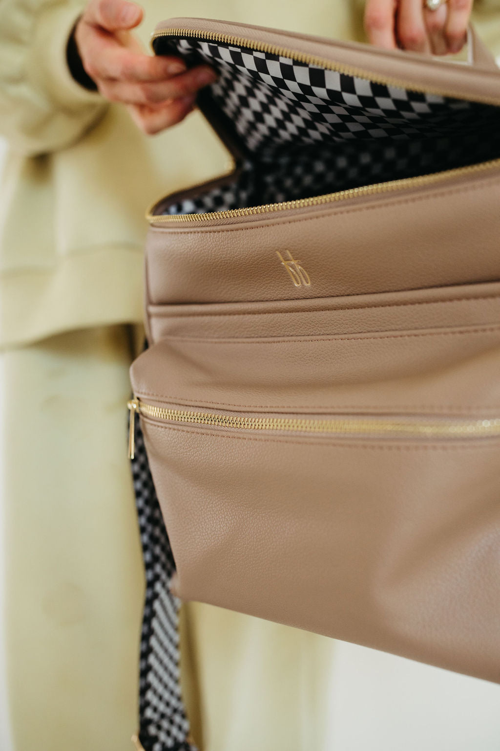 *PRE-ORDER SHIPS EARLY AUGUST* ff Diaper Bag | Taupe