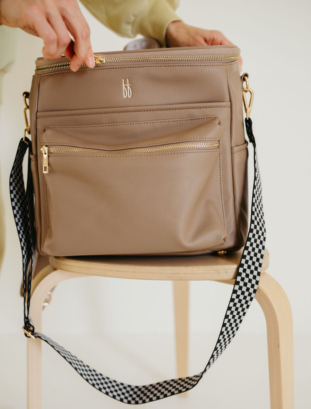 *PRE-ORDER SHIPS EARLY AUGUST* ff Diaper Bag | Taupe