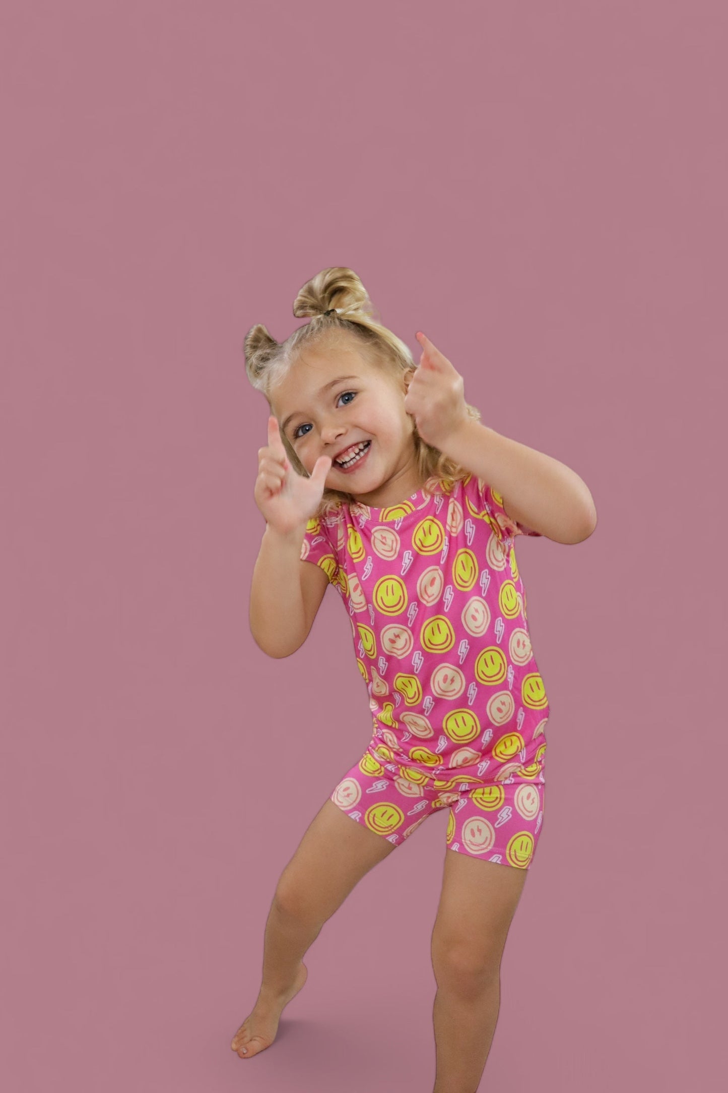 RADIANT SMILES DREAM SHORT SET