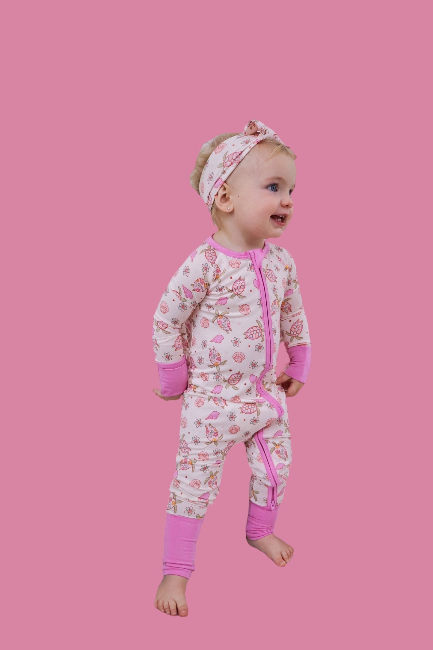 EXCLUSIVE LOVE YOUR SHELL DREAM ROMPER