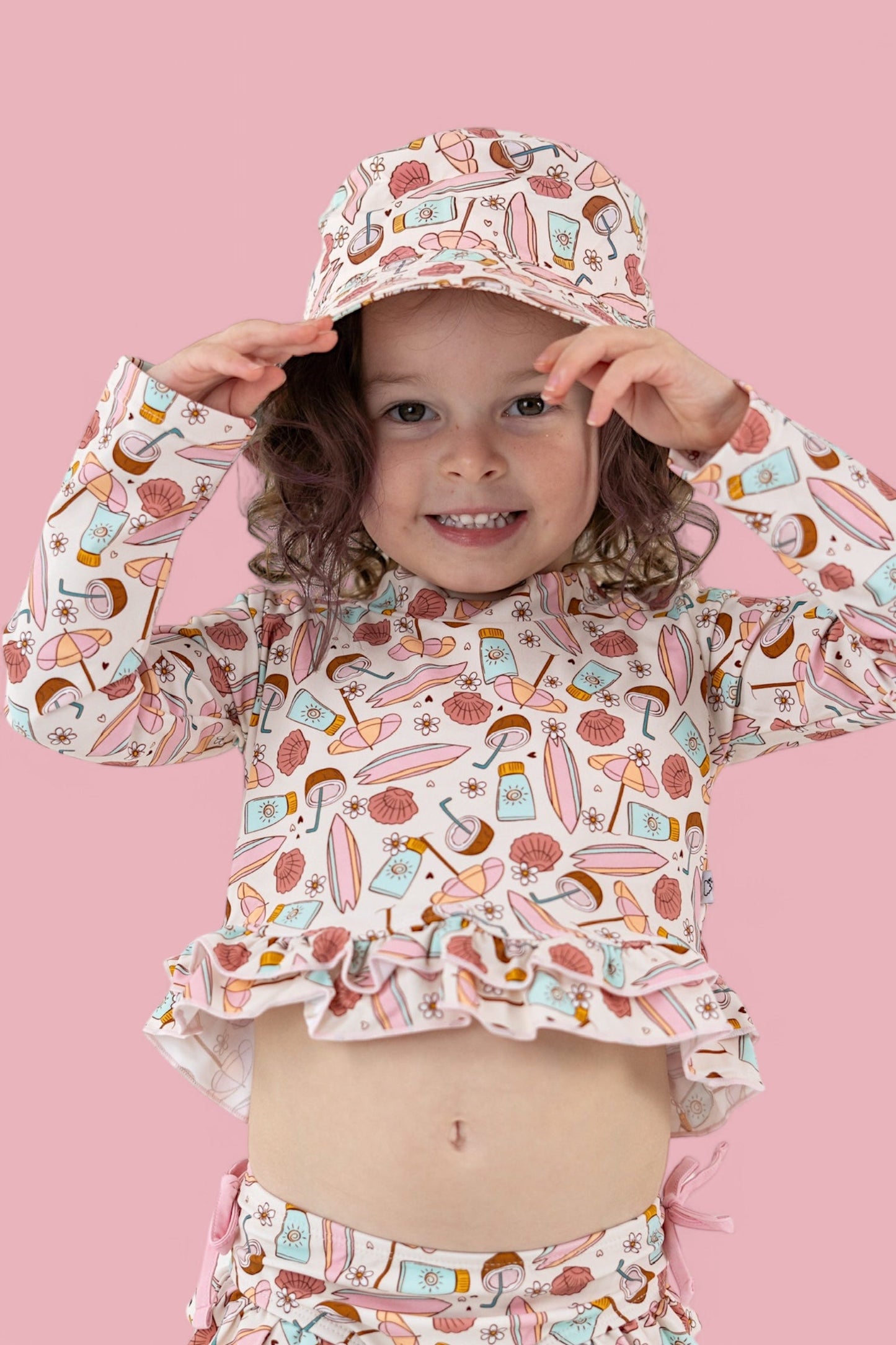 FUN IN THE SUN DREAM BUCKET HAT