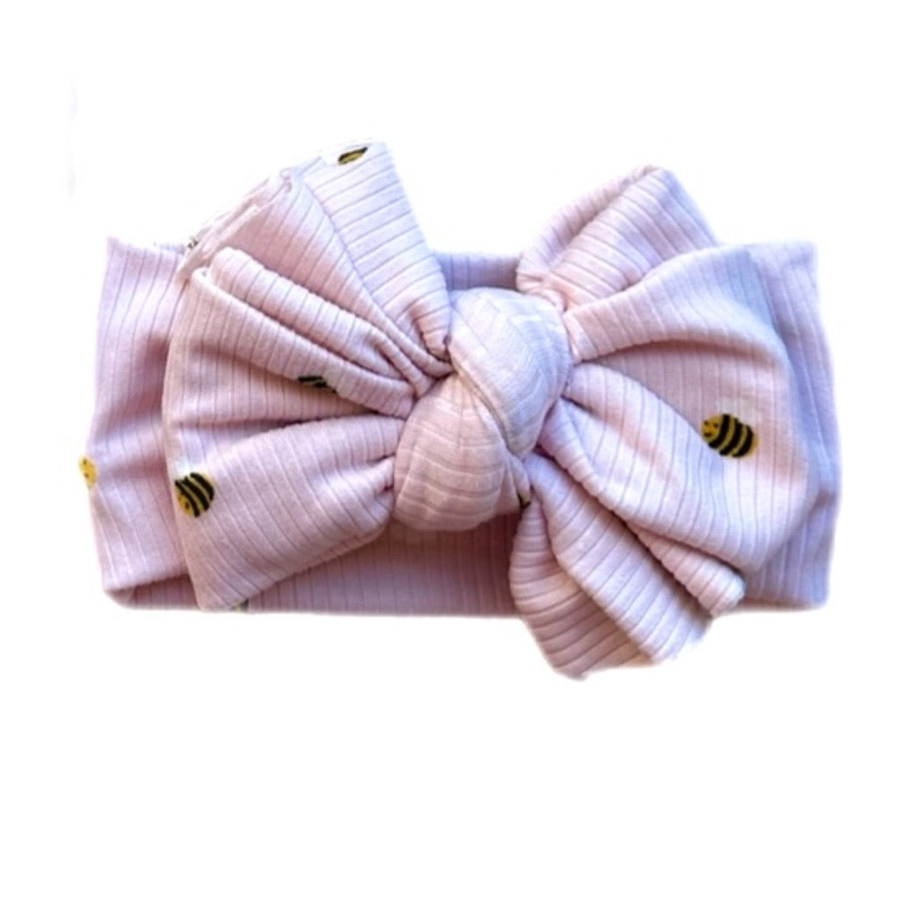 Buzz Worthy - pink ribbed with bees