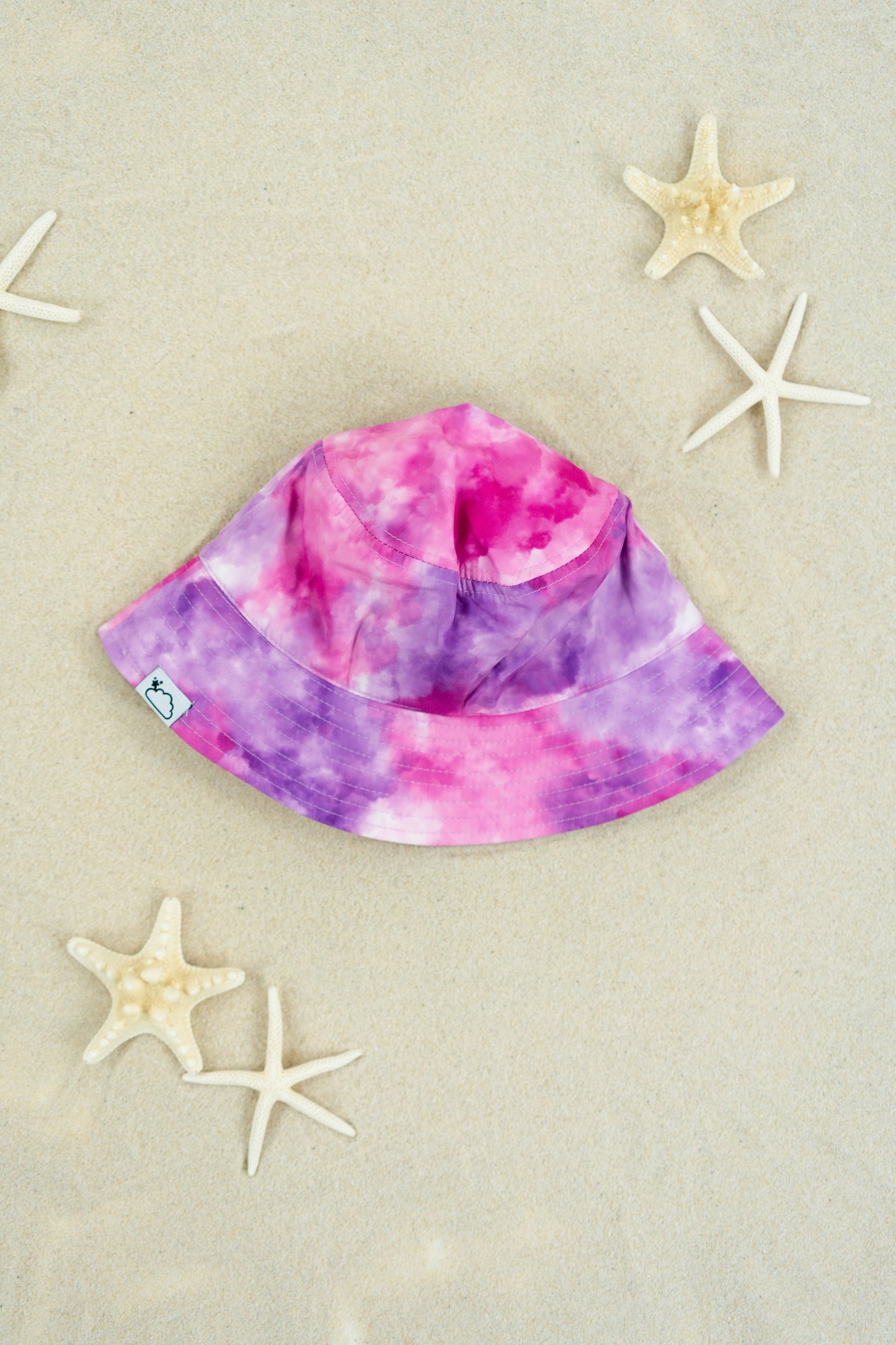 CANDY CLOUDS DREAM BUCKET HAT