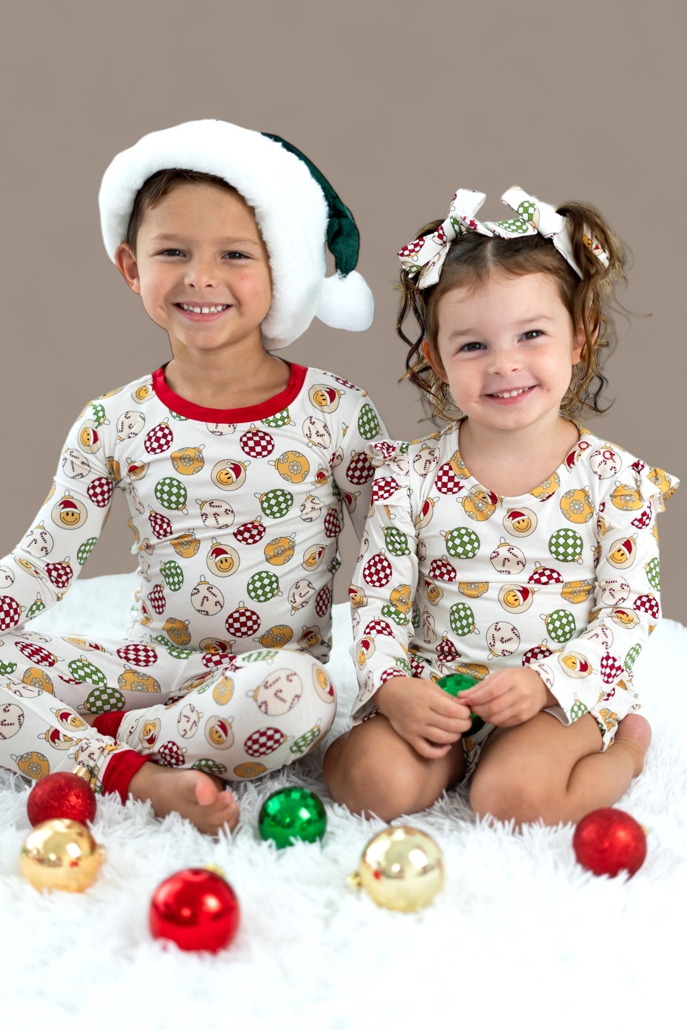 DECK THE HALLS DREAM BOW HAIR CLIPS