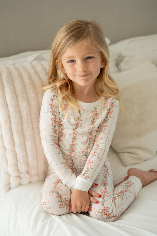Spring Floral Garland | Two Piece Pajama Set