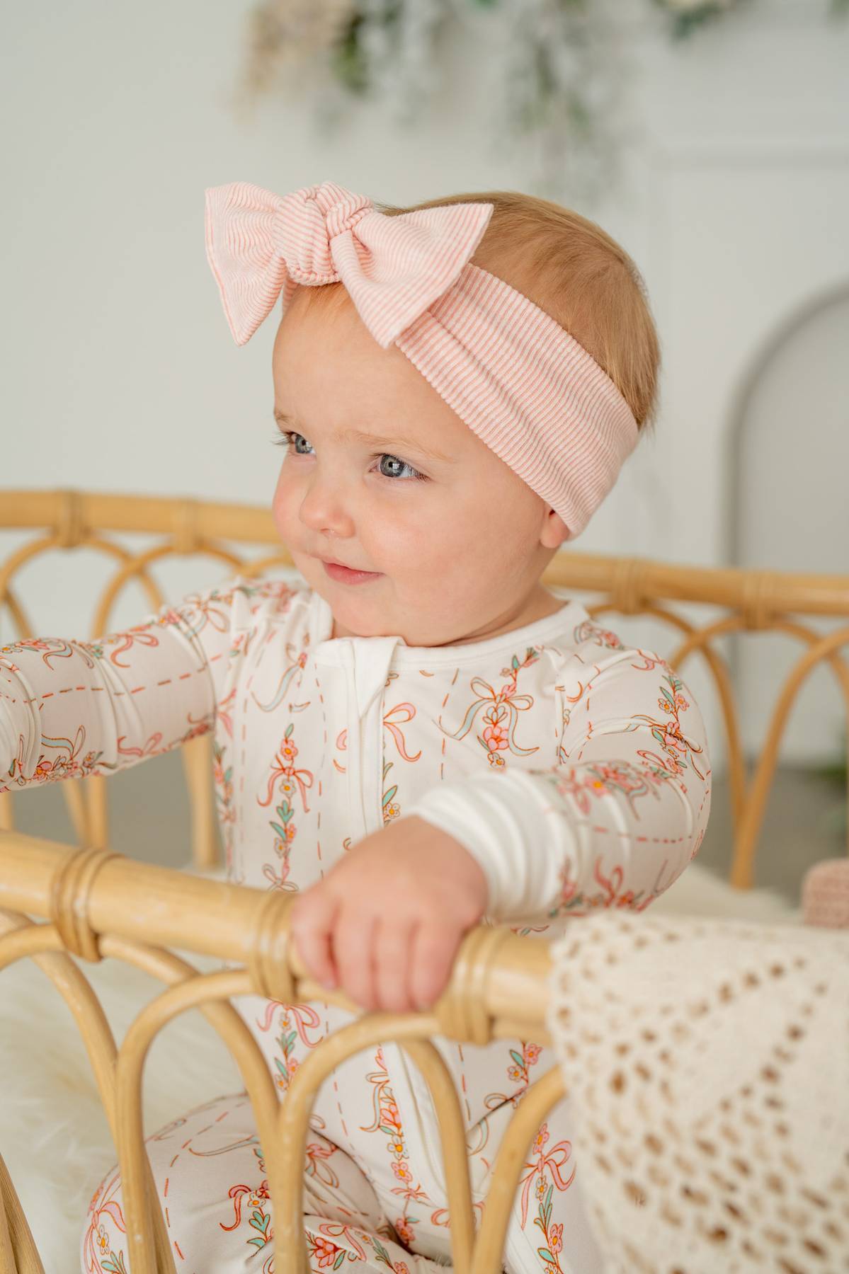 Spring Floral Garland Zippy