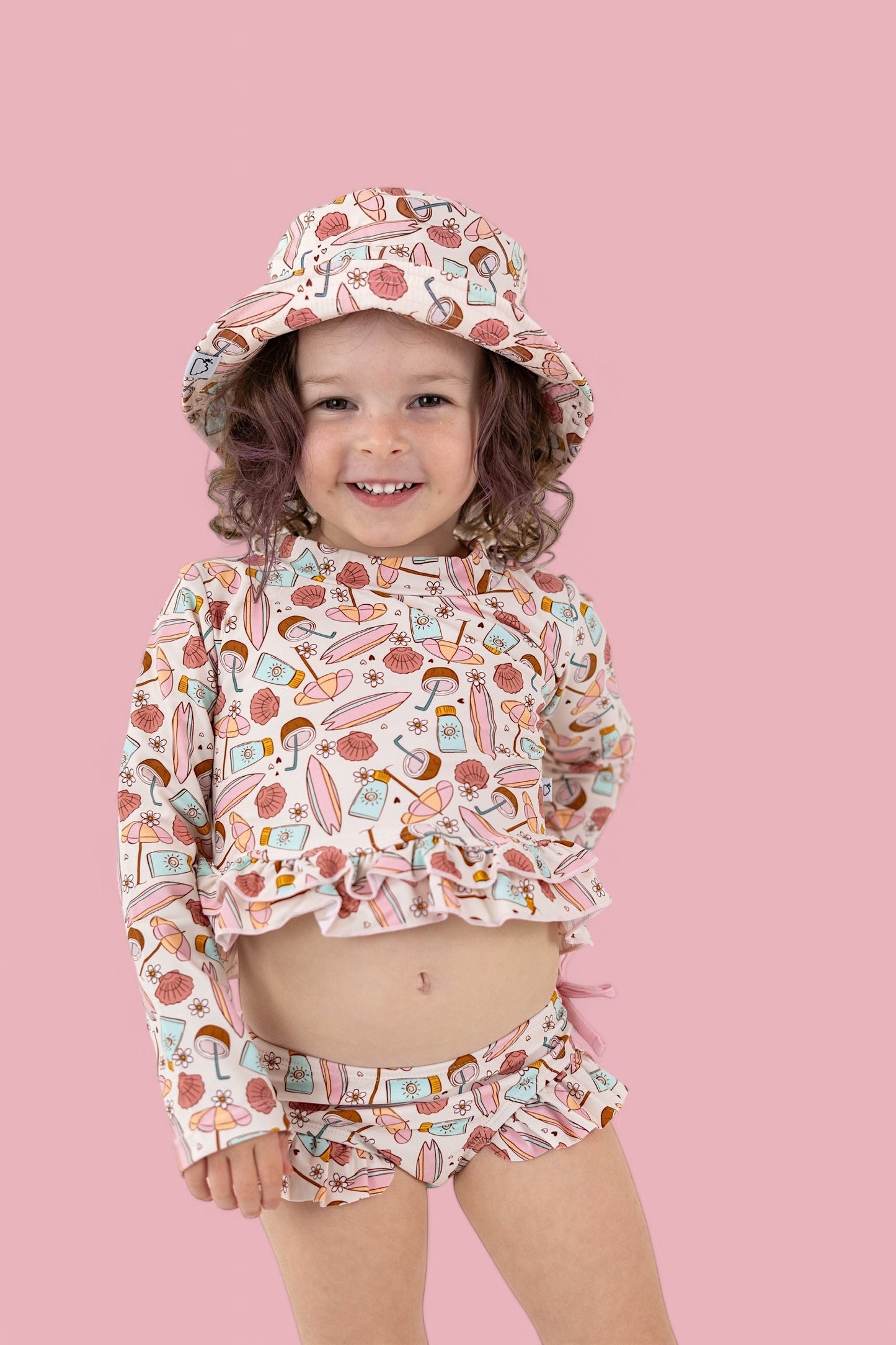 FUN IN THE SUN DREAM BUCKET HAT
