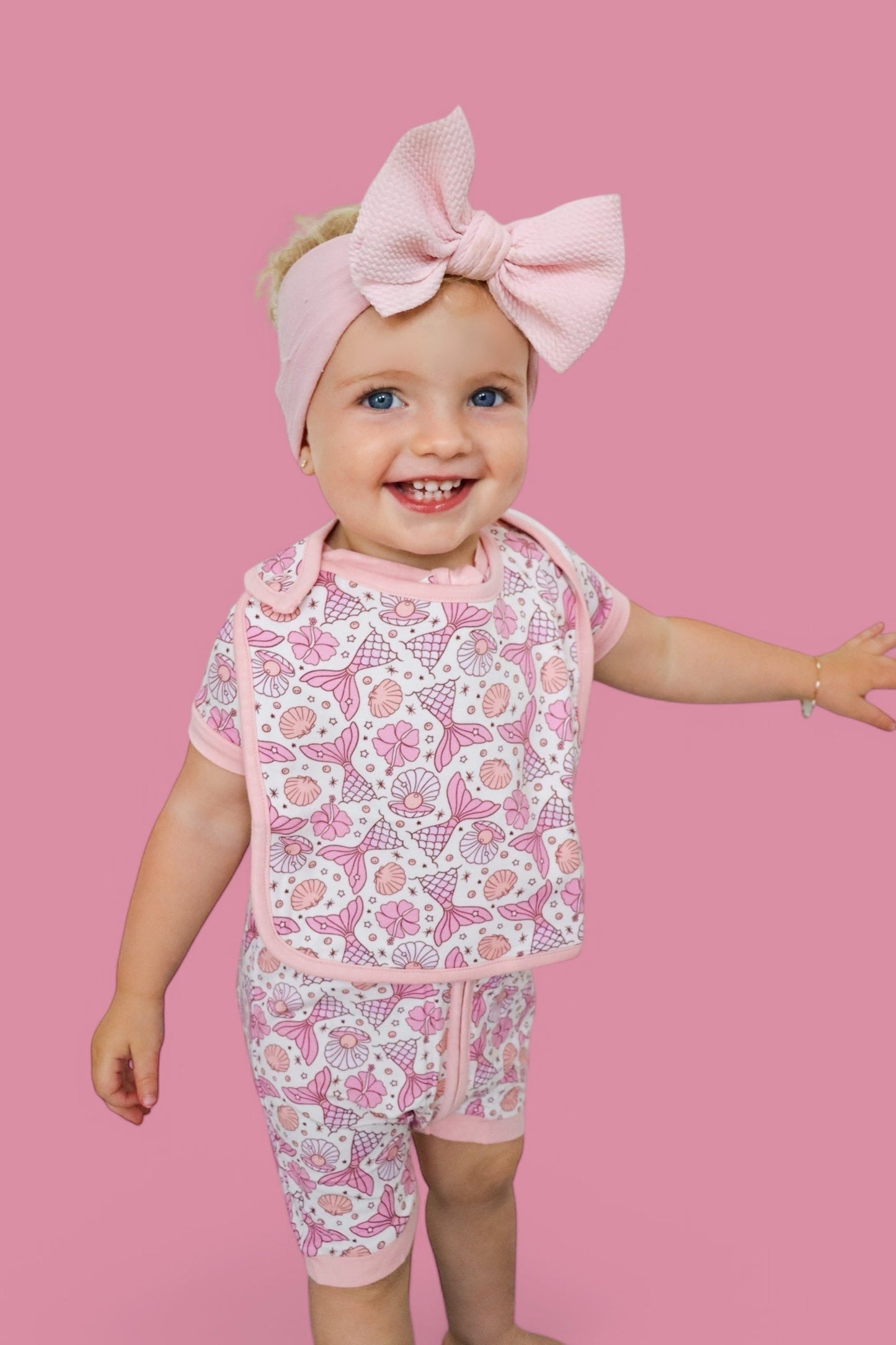 MAGICAL MERMAID DREAM BABY BIB