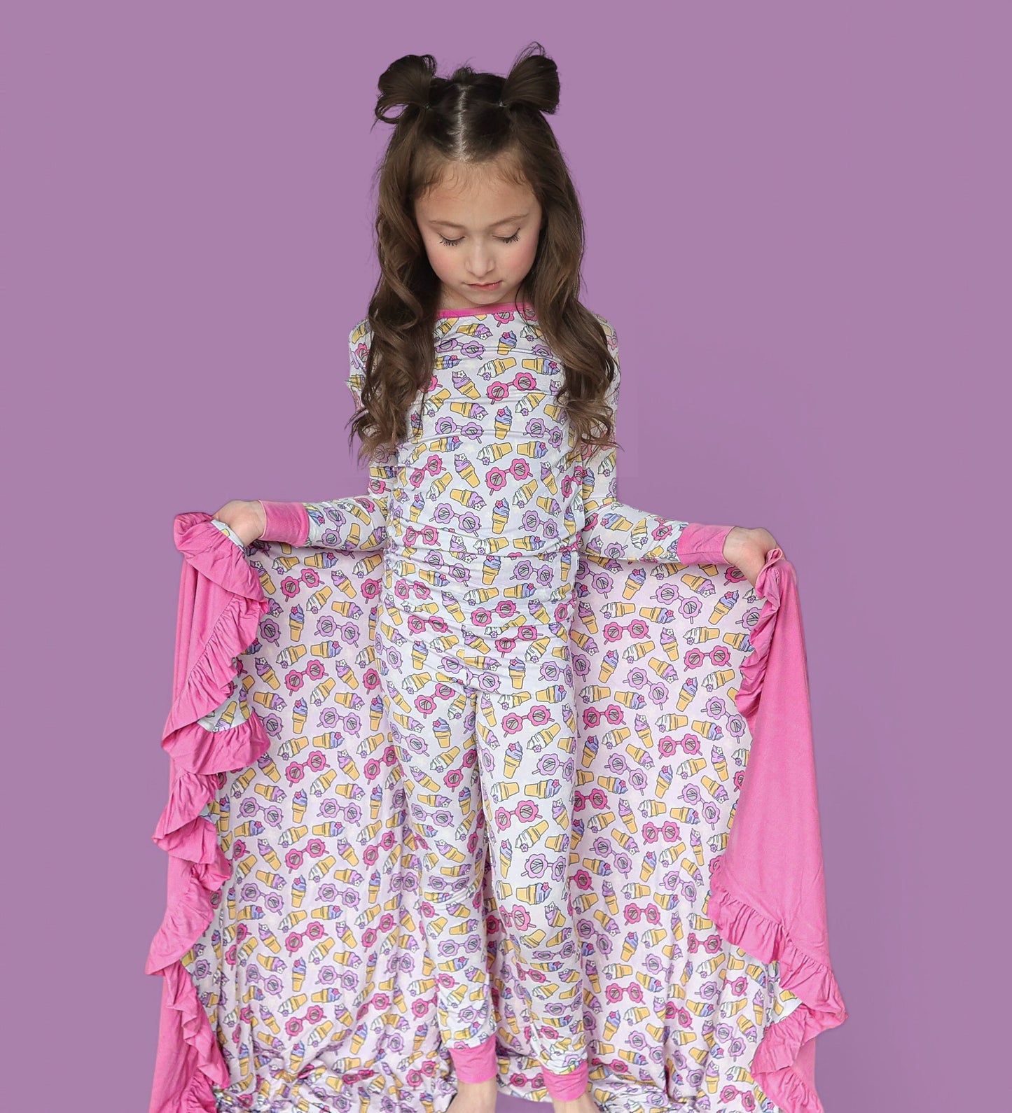 SWEET SUMMER RUFFLE DREAM BLANKET