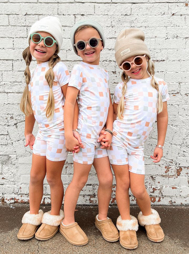 MUTED CHECKERS DREAM SHORT SET