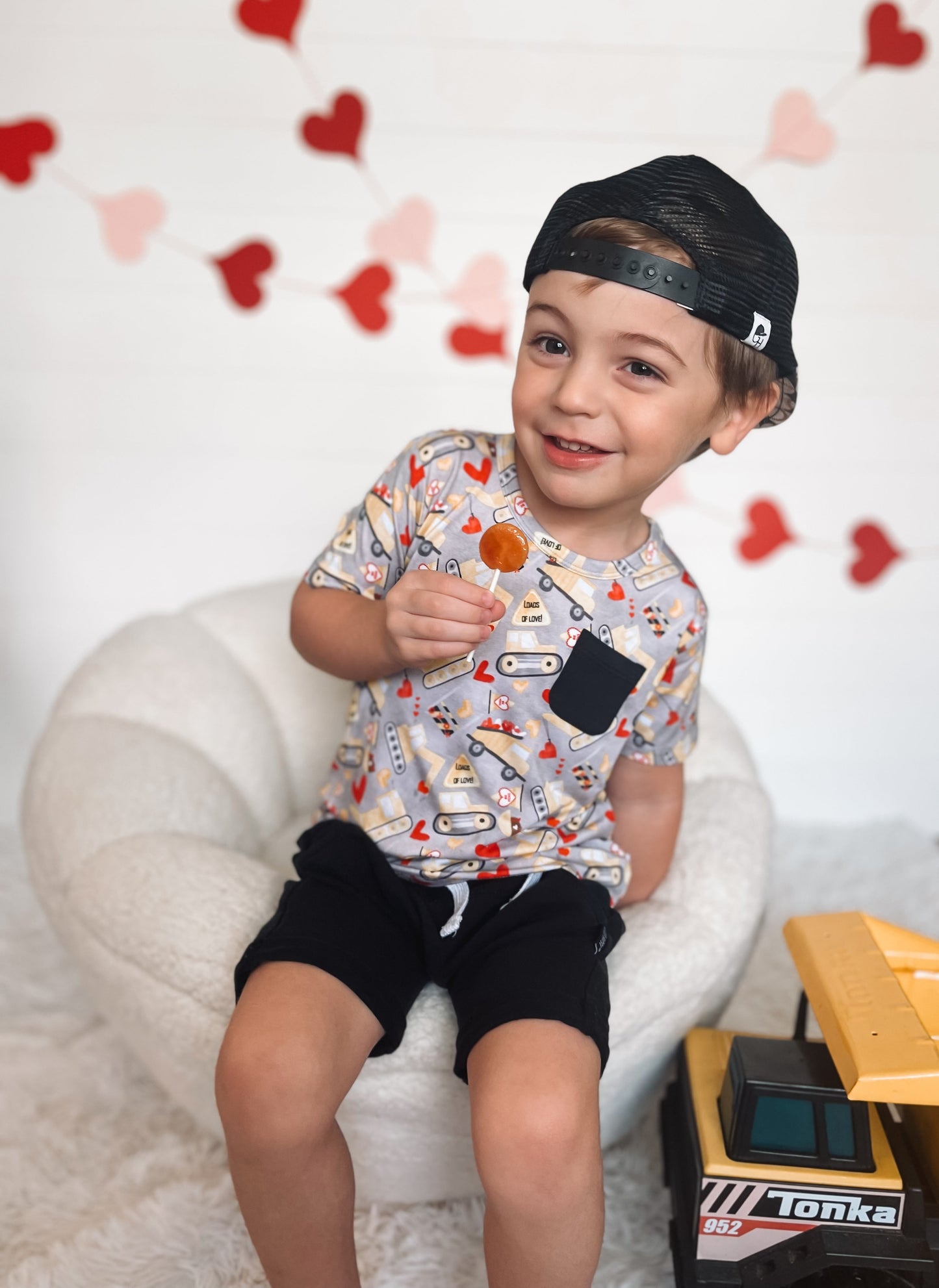 LOADS OF LOVE DREAM POCKET TEE