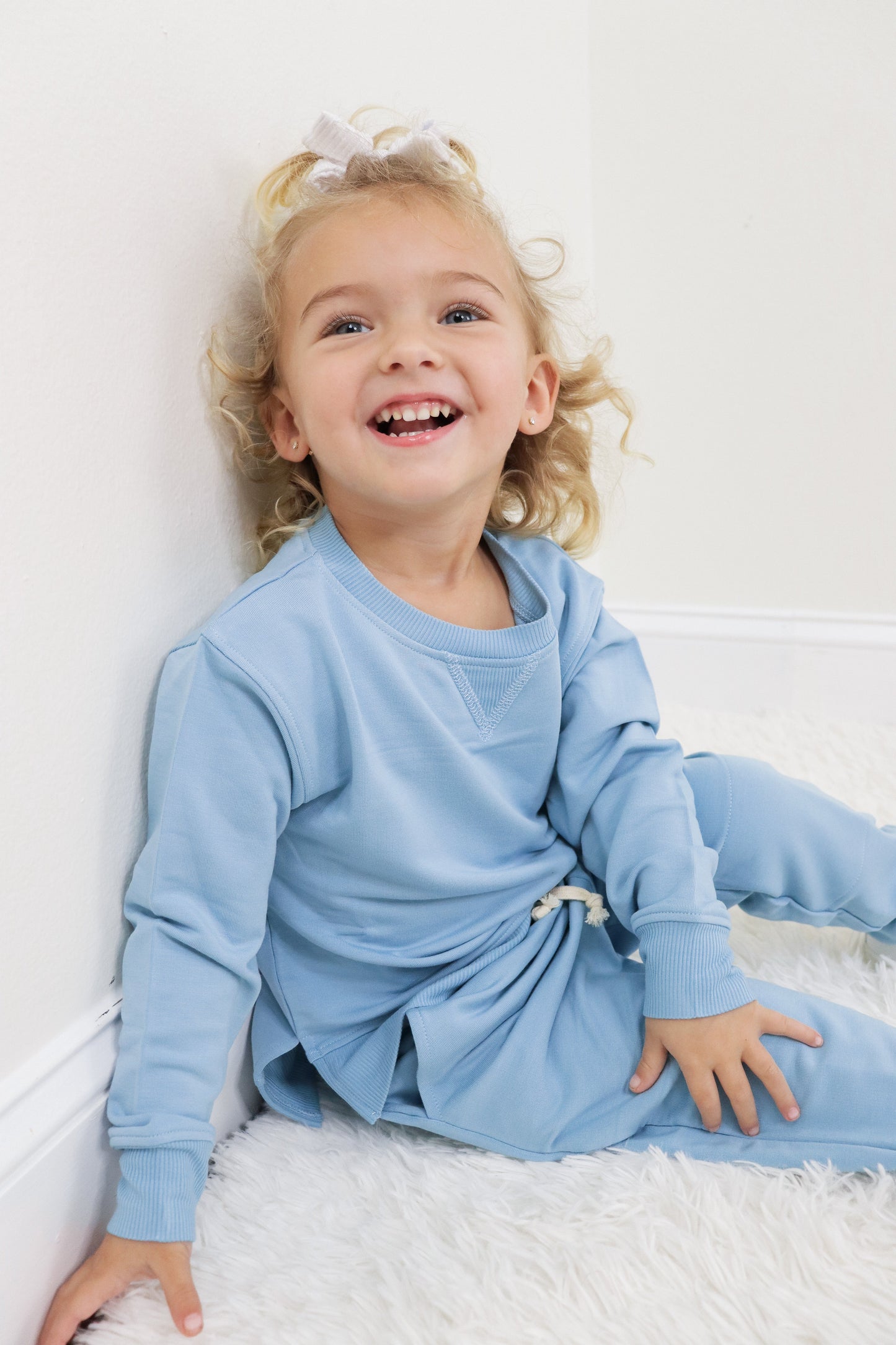 SKY BLUE DREAM PULLOVER