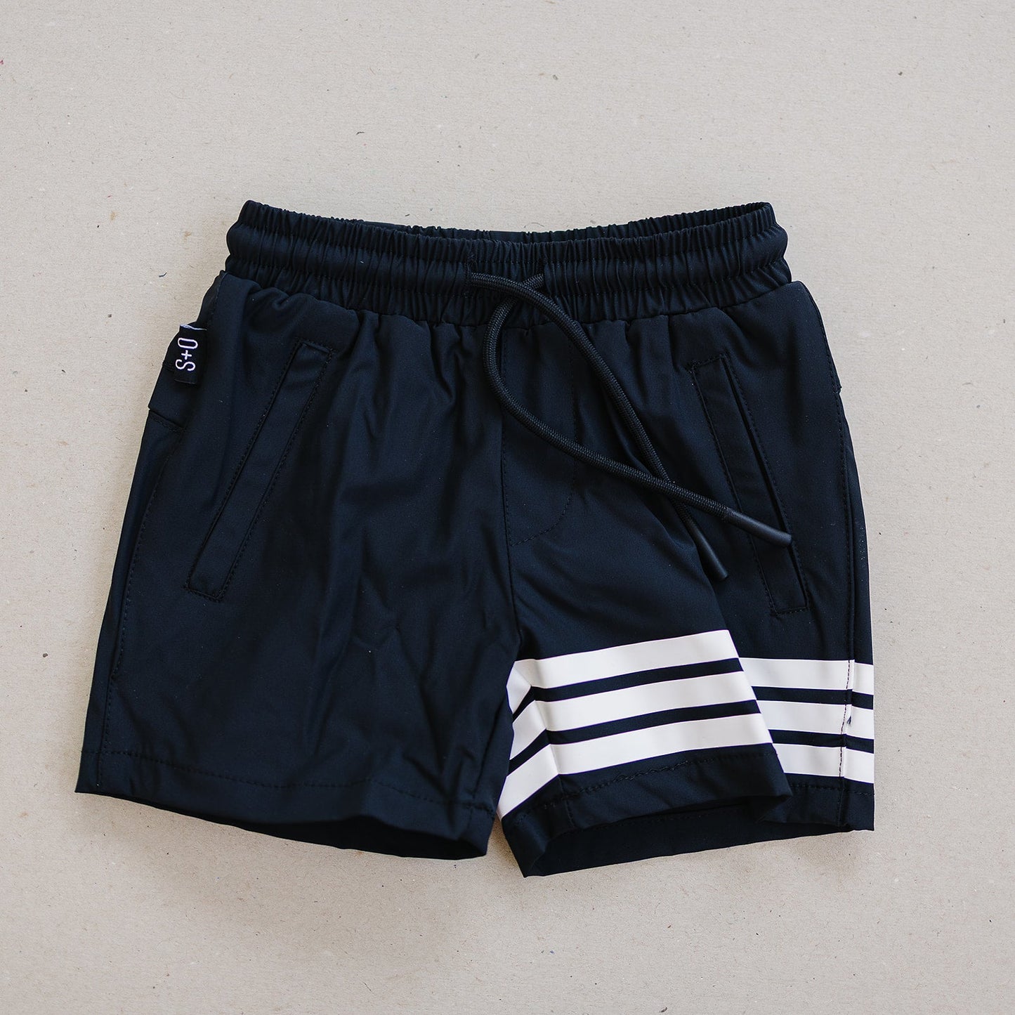 Leo Shorts